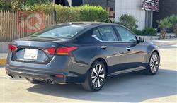 نیسان ئەلتیما